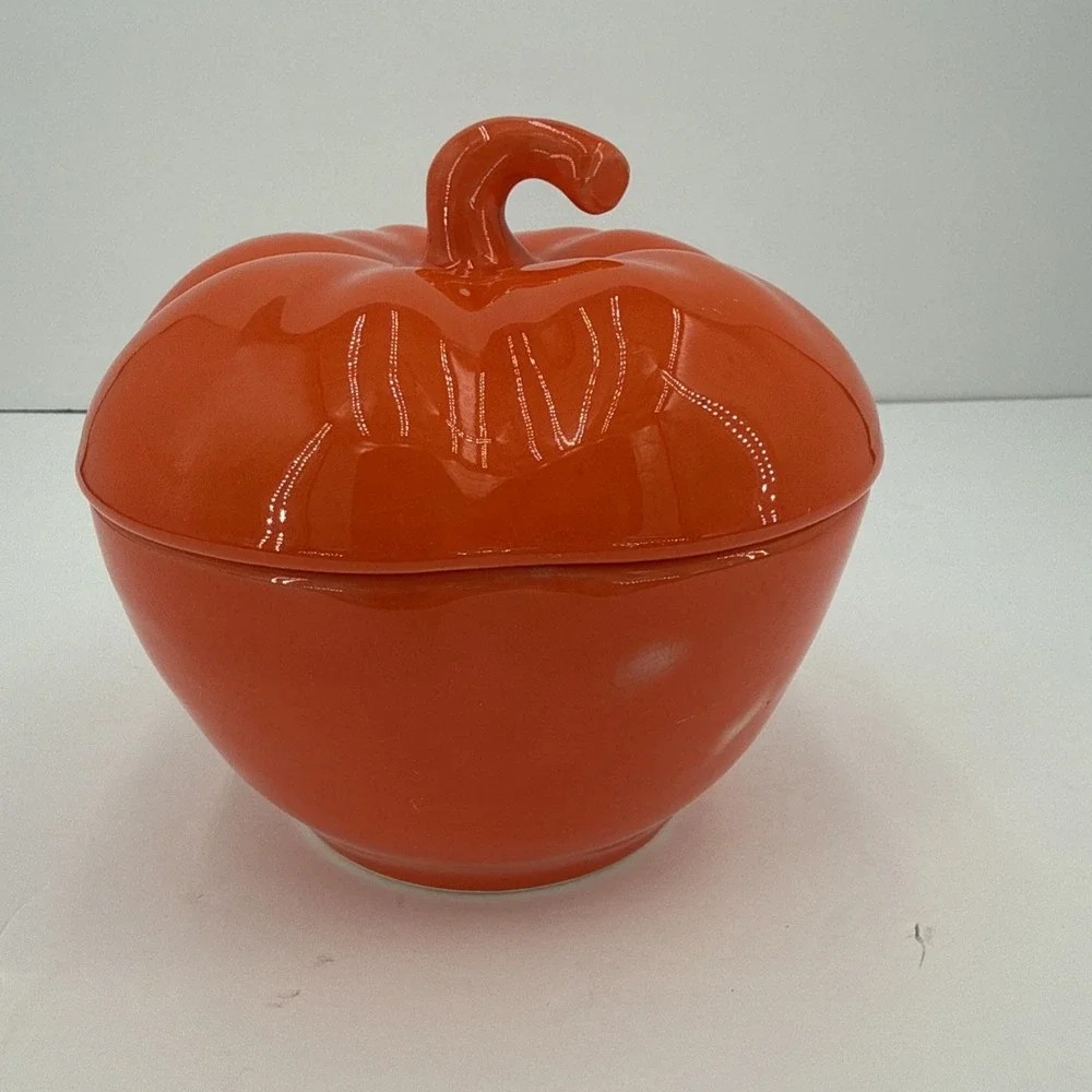 Vtg Orange Bell Pepper Dish With‎ Lid California Pottery 48 Bowl Dish Pumpkin